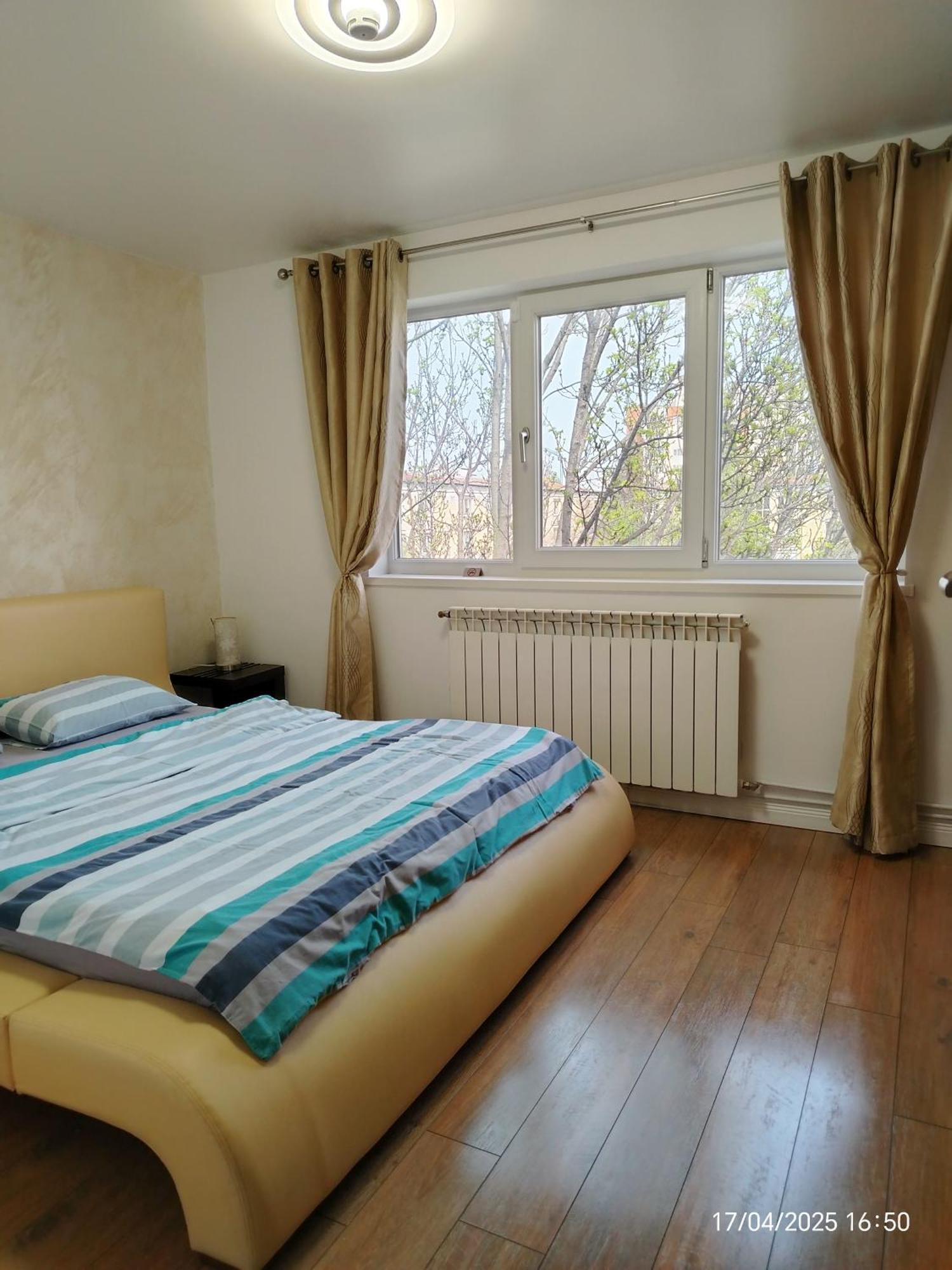 Arka Apartment Крайова Экстерьер фото